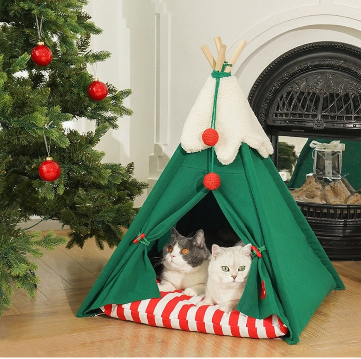 Christmas cat tent