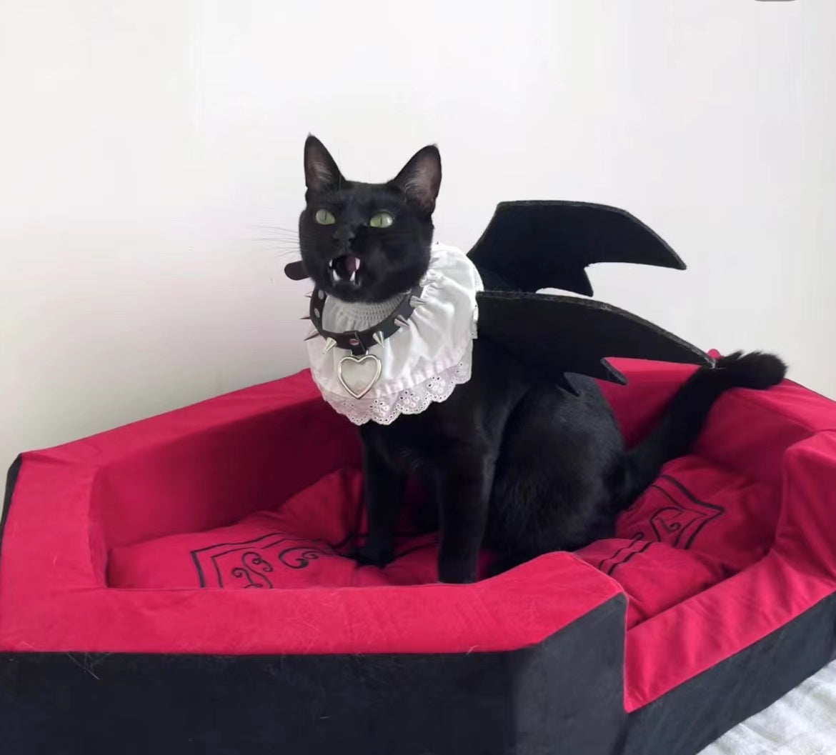 Goth cat den, Halloween main cat bed