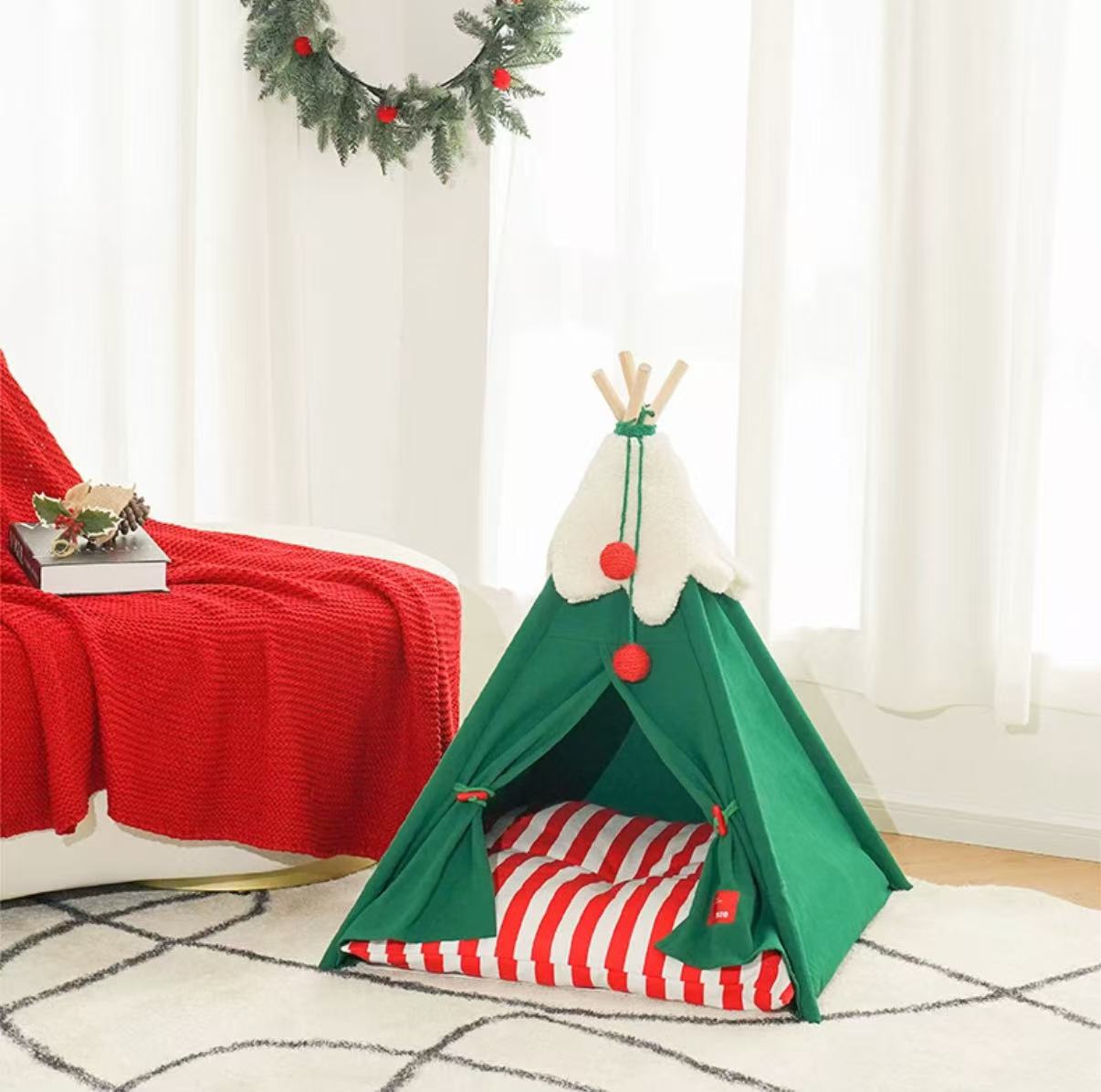 Christmas cat tent